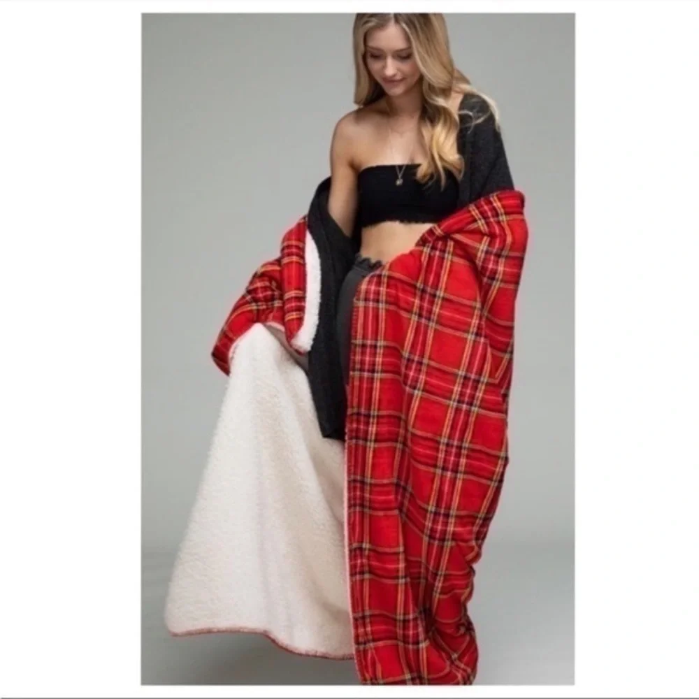 Ruggine Brand Plaid Luxury Plush Throw Blanket